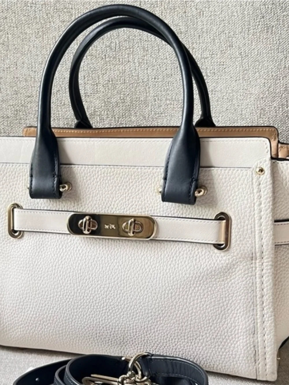 Coach Chalk Swagger 27 Carryall in Colorblock Leather NWT